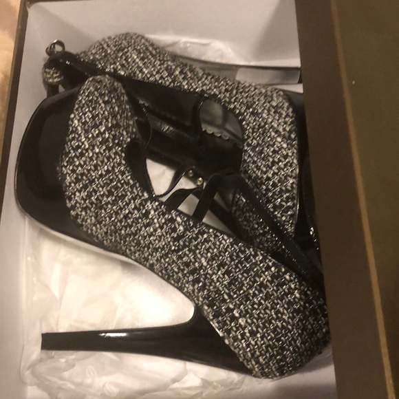 Bebe pumps - Picture 2 of 5